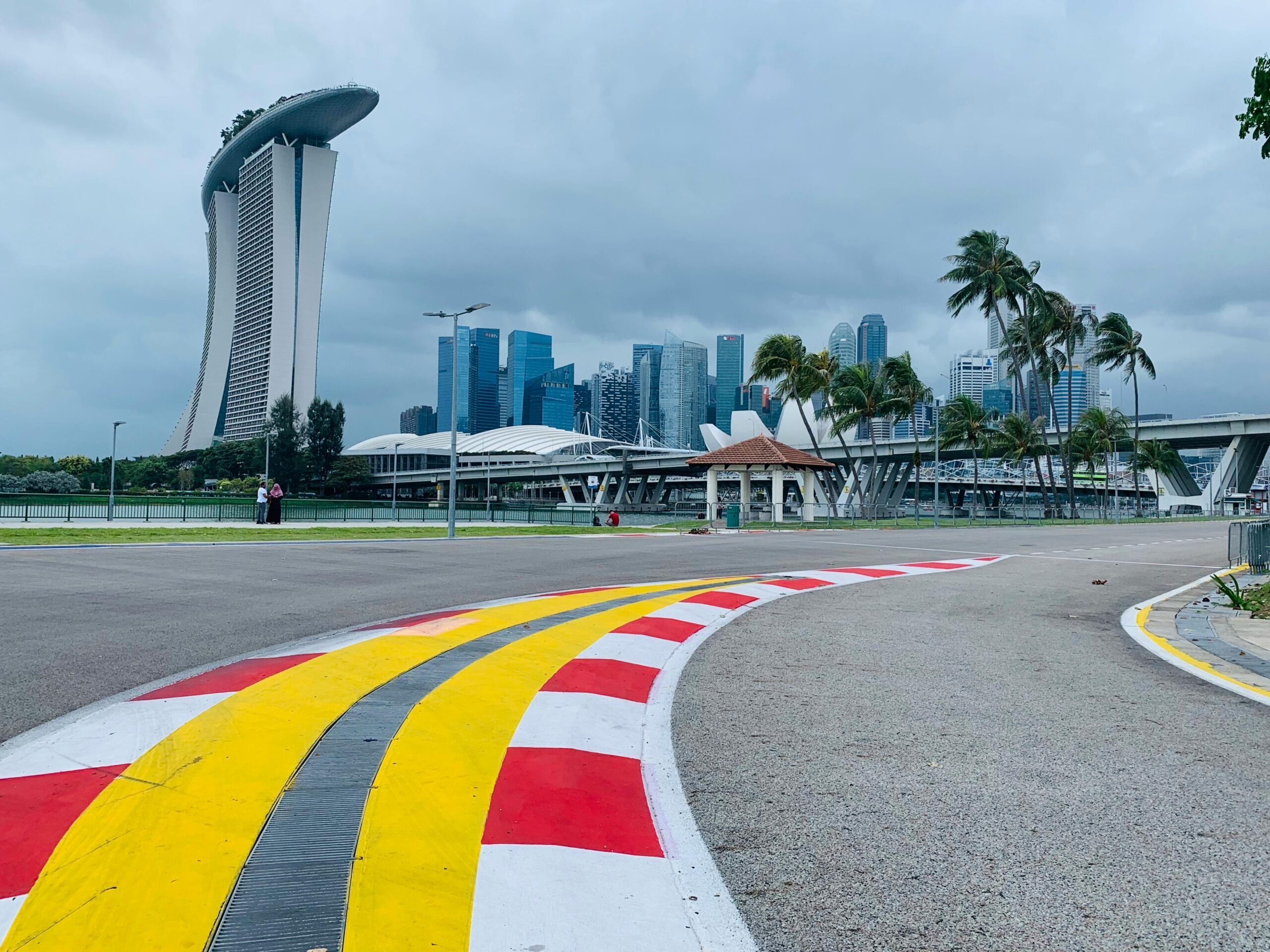 Modern cityscape of Singapore highlighting its advanced and robust infrastructure.